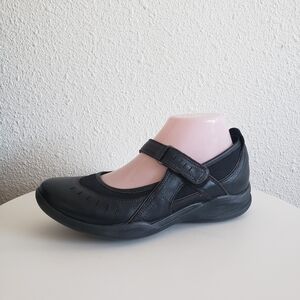 Clarks Women Black Leather/mesh Mary Jane Comfort Shoes